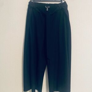 Eileen Fisher Medium Black Wide Leg Cropped Pant
